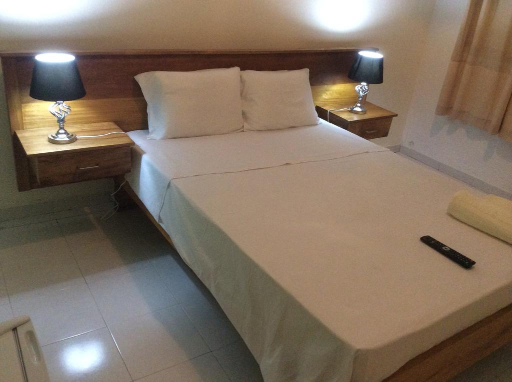 Residencial Apresentacao Otel Santo António Dış mekan fotoğraf