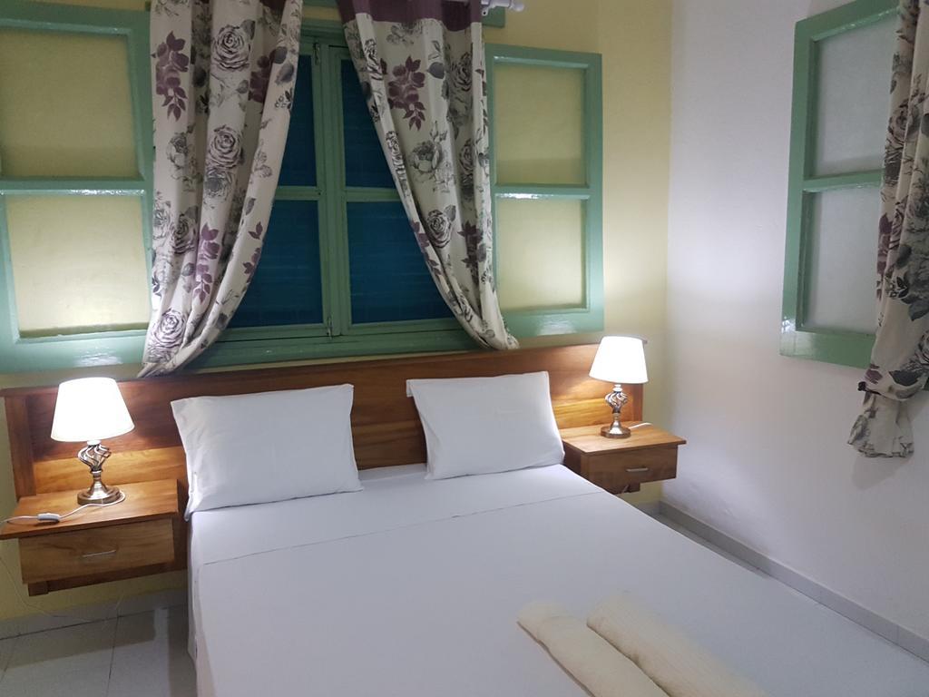 Residencial Apresentacao Otel Santo António Dış mekan fotoğraf