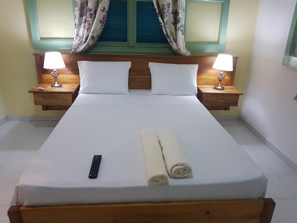 Residencial Apresentacao Otel Santo António Dış mekan fotoğraf